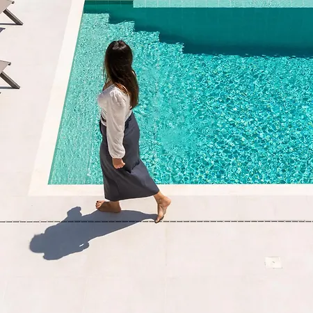 빌라 Aurora Luxury With Infinity Pool